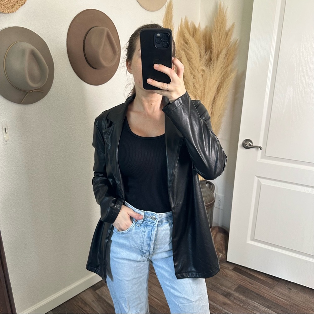 Oversize Faux Leather Black Shacket Size XS